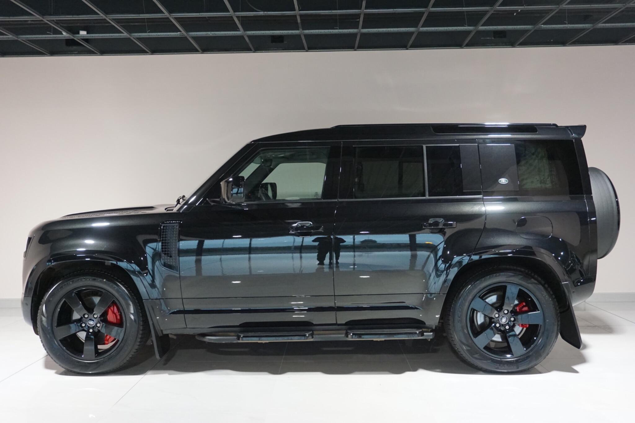 Land Rover Defender 110 2.0 P400e 15.4kWh XS Edition SUV 5dr Petrol Plug-in Hybrid Auto 4WD Euro 6 (s/s) (404 ps)